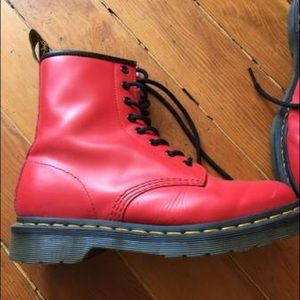 Dr Martens excellent shape red size 7